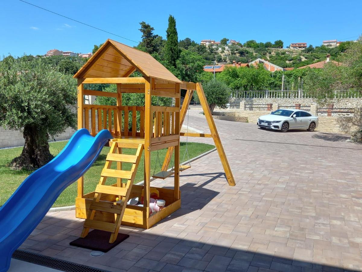 Mare Amor Rab Palit Bagian luar foto